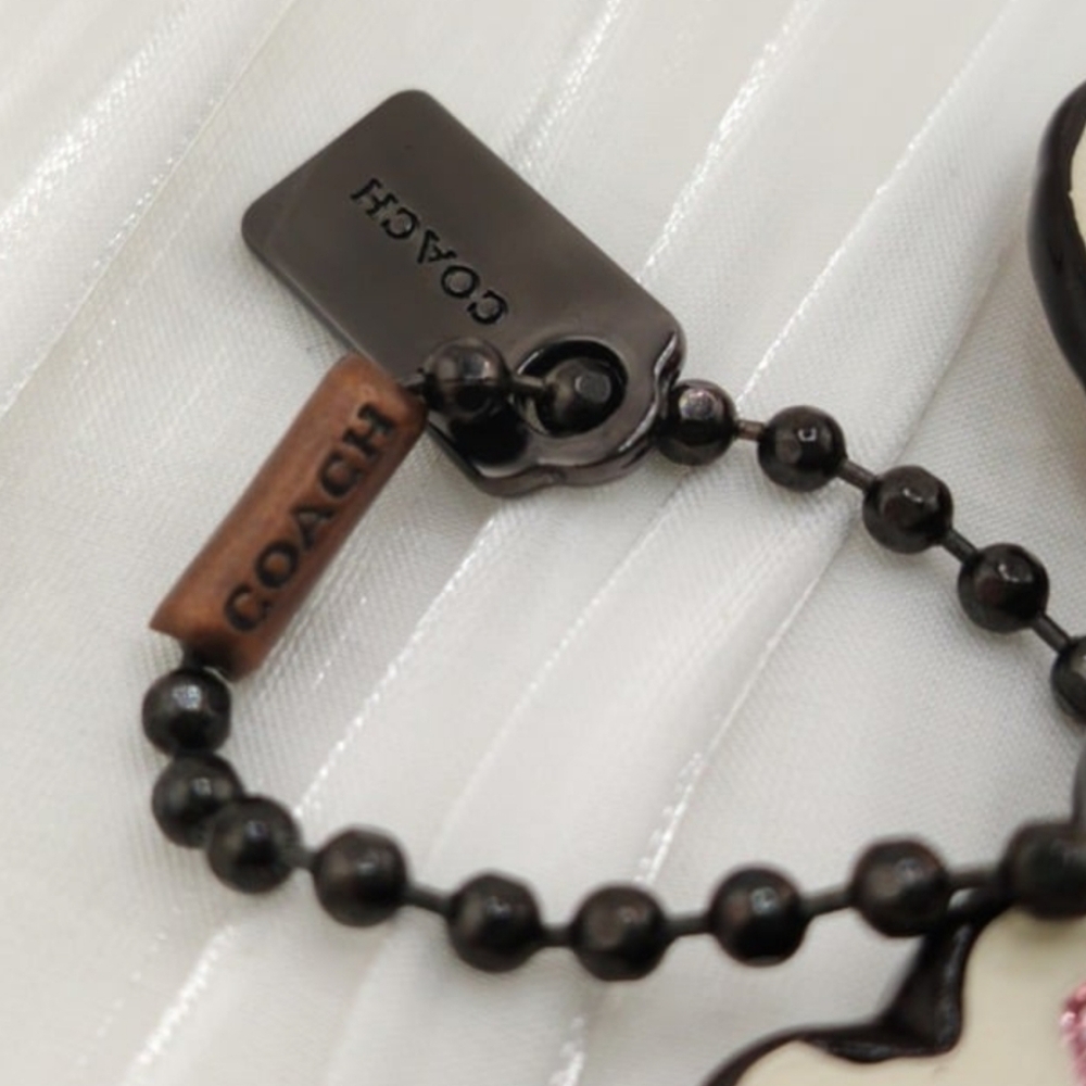 EUC: COACH x KEITH HARING "THE DANCING MAN" HANG TAG/(2) BAG CHARMS - Picture 3 of 10